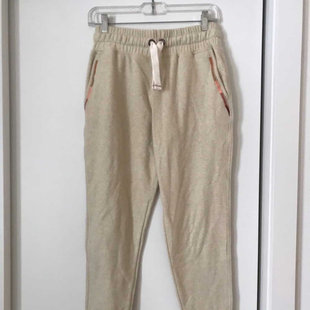 Faherty Brand Legend Embroidered Joggers